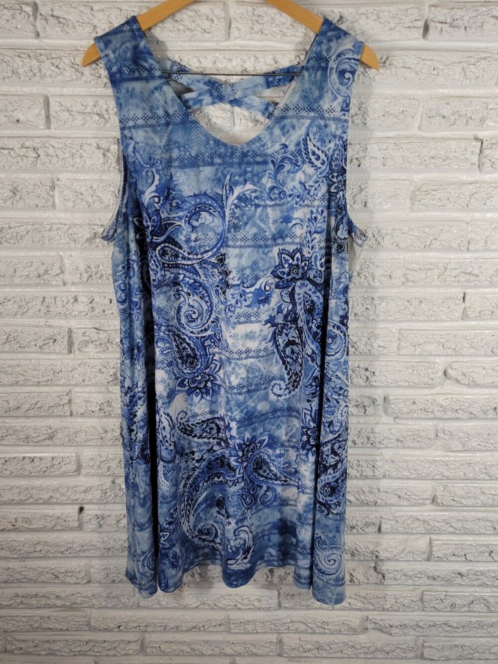 Time & Tru Womens XXL 20 Tank Dress Blue Paisley Studded Criss Cross Back PAI3E